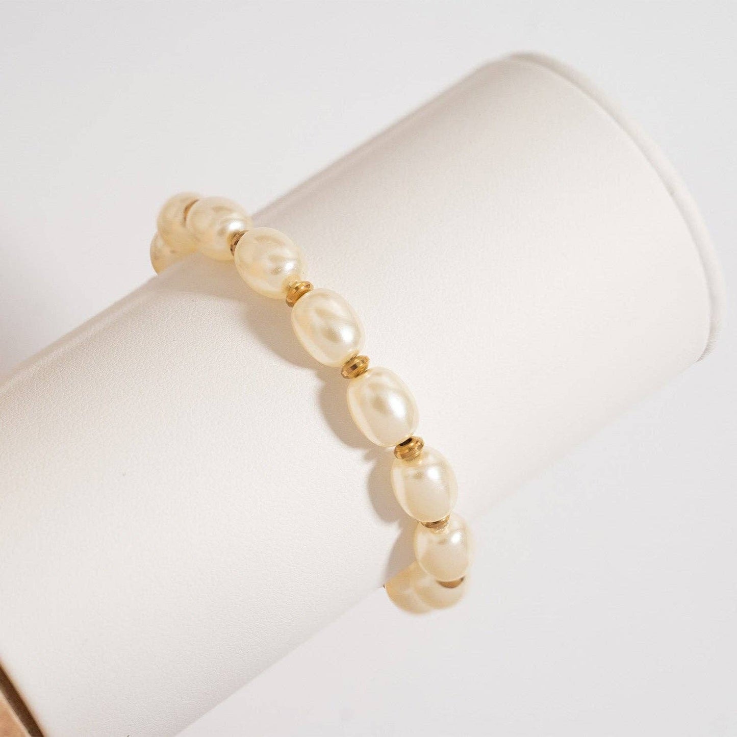 Kiska Glass Pearl Stretch Bracelet