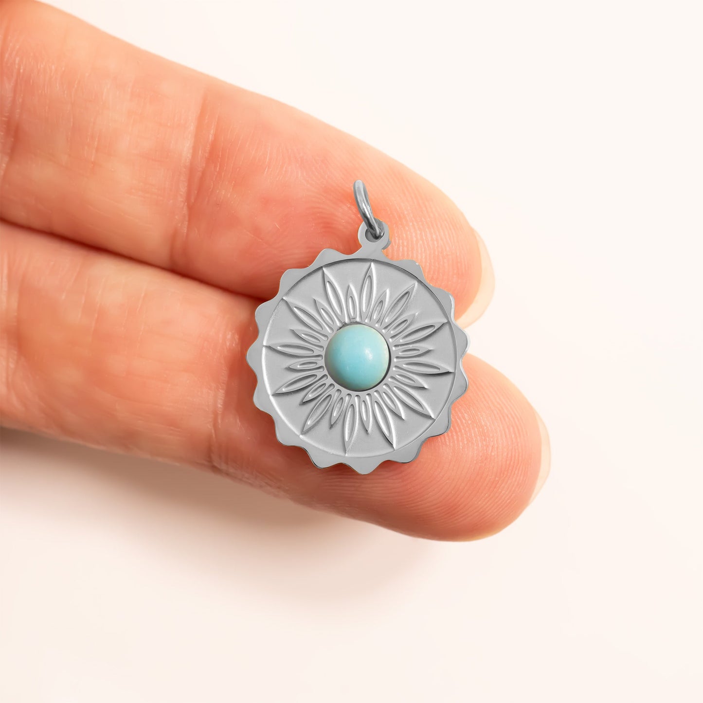 Flower Turquoise Pendant